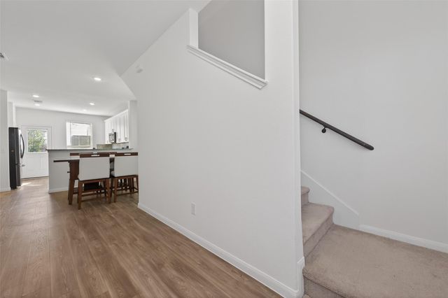 7326 Madison Commons Lane, Houston, TX 77075