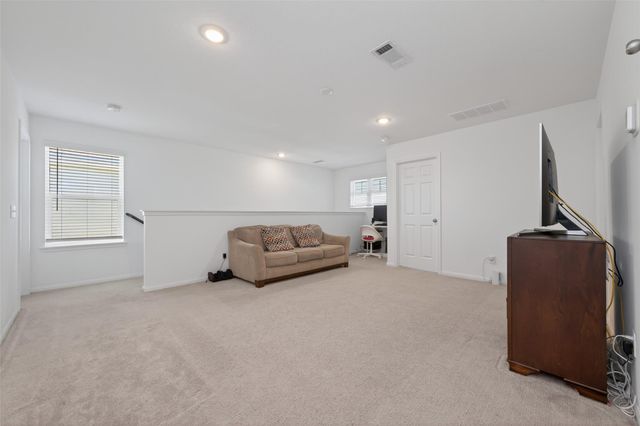 7326 Madison Commons Lane, Houston, TX 77075