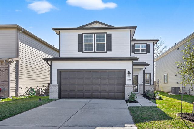 7326 Madison Commons Lane, Houston, TX 77075