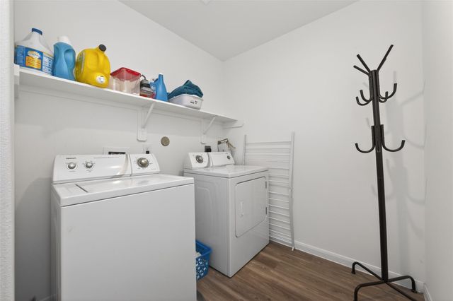 7326 Madison Commons Lane, Houston, TX 77075