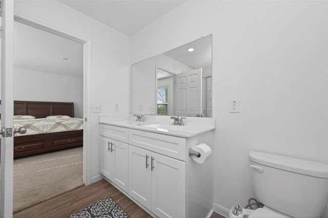 7326 Madison Commons Lane, Houston, TX 77075