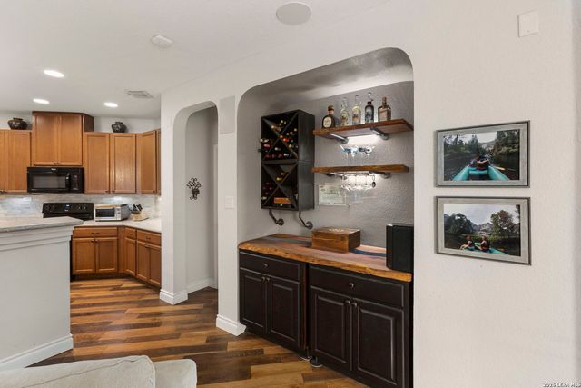 160 Desert Flower, Boerne, TX 78006