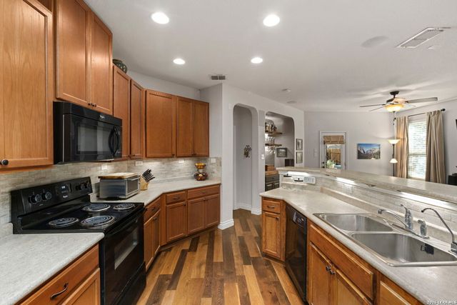 160 Desert Flower, Boerne, TX 78006