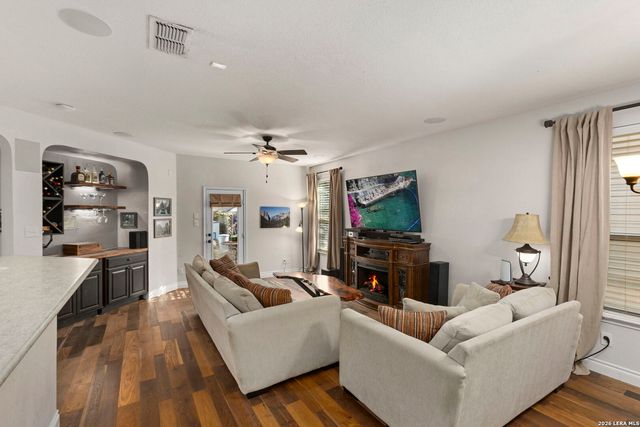 160 Desert Flower, Boerne, TX 78006
