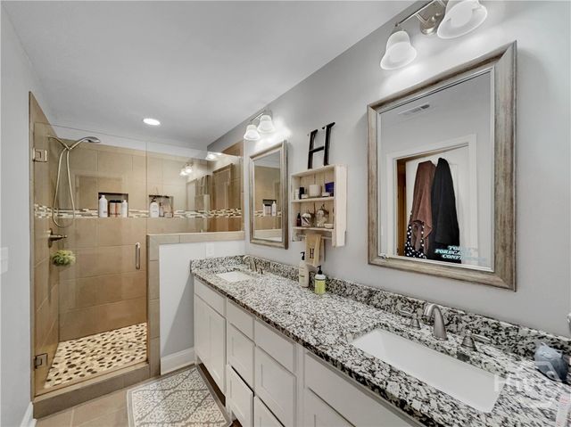 1583 Pointe South Circle, Bethlehem, GA 30620