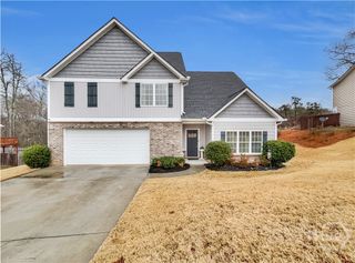 1583 Pointe South Circle, Bethlehem, GA 30620