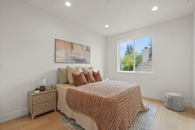 186 W Rincon Avenue, Campbell, CA 95008