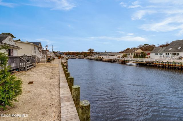 129 Bruce Drive, Beach Haven West, NJ 08050