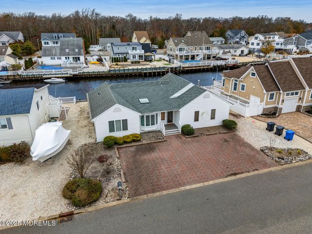 129 Bruce Drive, Beach Haven West, NJ 08050