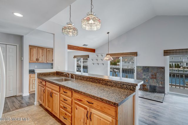 129 Bruce Drive, Beach Haven West, NJ 08050