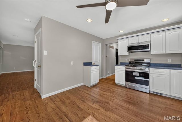 3278 Taylor Avenue, Bridgeton, MO 63044