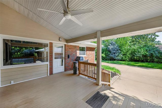 3278 Taylor Avenue, Bridgeton, MO 63044