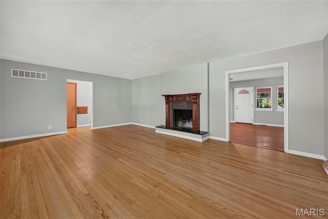 3278 Taylor Avenue, Bridgeton, MO 63044