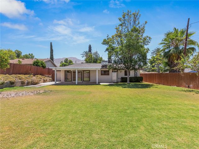 2973 Flanders, Riverside, CA 92507