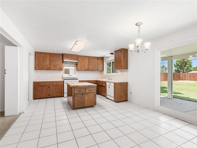 2973 Flanders, Riverside, CA 92507