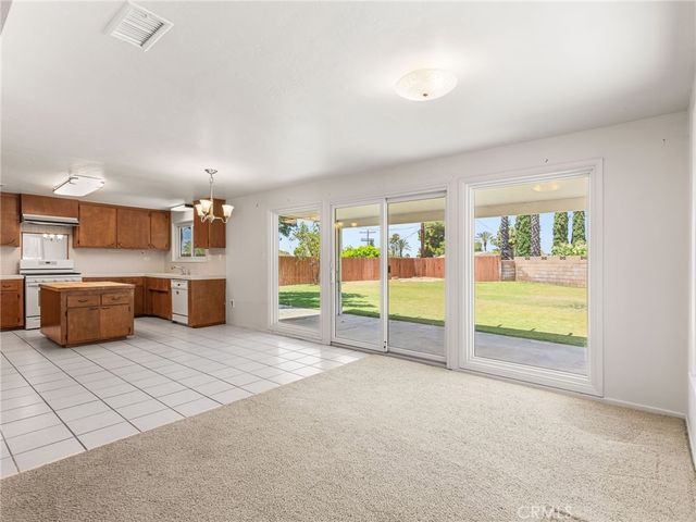 2973 Flanders, Riverside, CA 92507