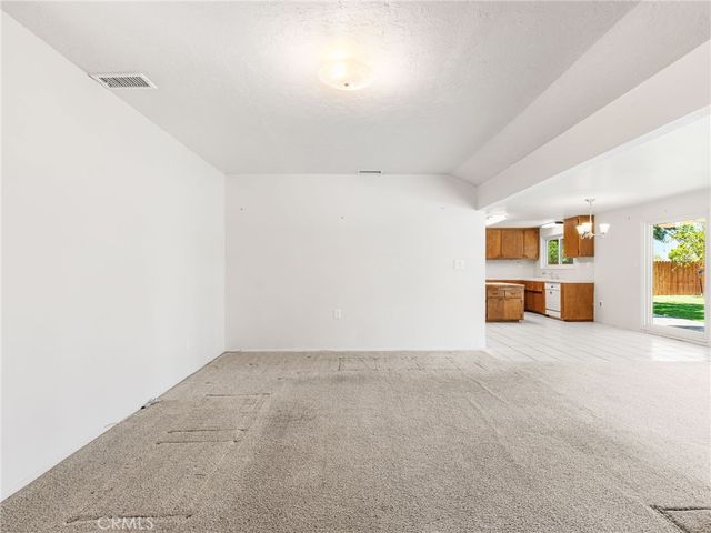 2973 Flanders, Riverside, CA 92507
