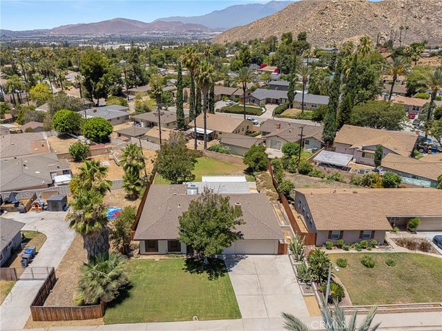 2973 Flanders, Riverside, CA 92507