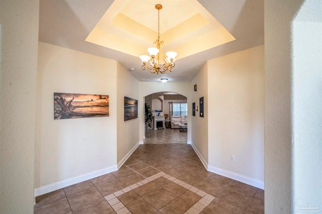 3273 Mcmillan Creek Dr, Milton, FL 32583