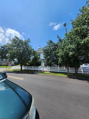 315 18Th Ave, Paterson City, NJ 07504