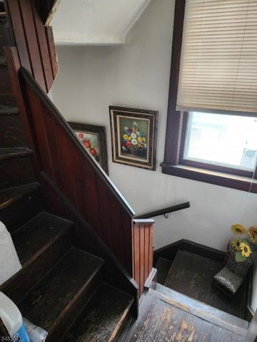 315 18Th Ave, Paterson City, NJ 07504