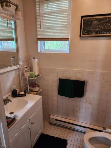 315 18Th Ave, Paterson City, NJ 07504