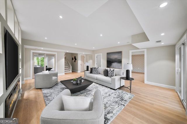 250 Bruton Way, Atlanta, GA 30342