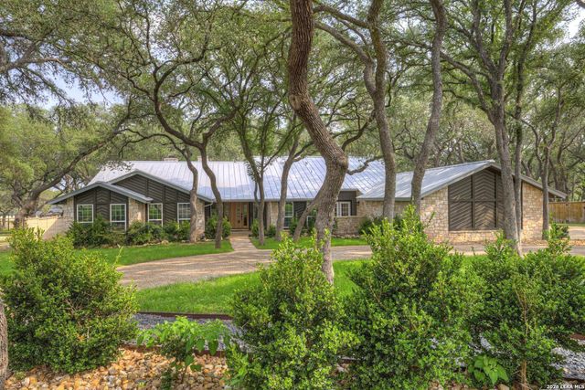 8738 GARDEN RIDGE DR, San Antonio, TX 78266