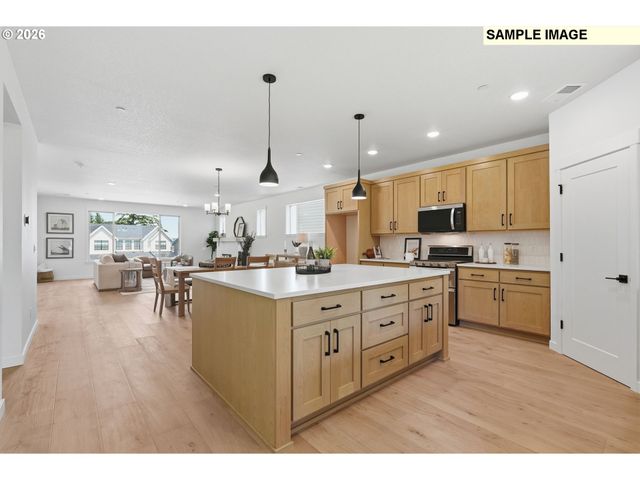 512 Ruca Ct, Forest Grove, OR 97116
