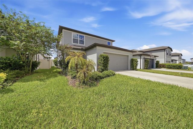 9469 RALLY SPRING LOOP, Wesley Chapel, FL 33545