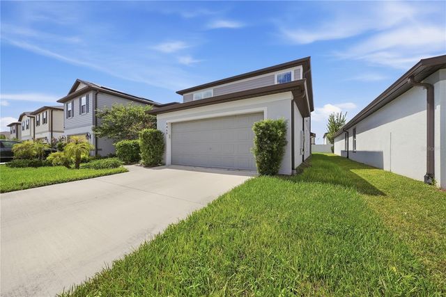 9469 RALLY SPRING LOOP, Wesley Chapel, FL 33545