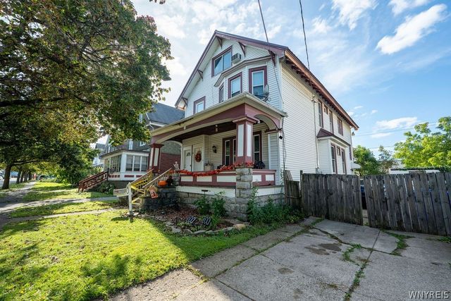 60 Burch Avenue, West Seneca, NY 14210