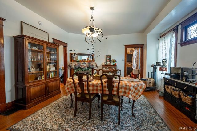 60 Burch Avenue, West Seneca, NY 14210