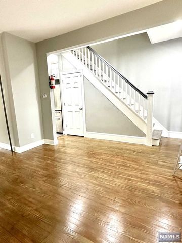 19 Sherman Place, Clifton, NJ 07011