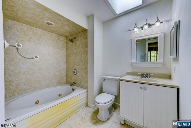 7 Matthew 7, Wayne, NJ 07470