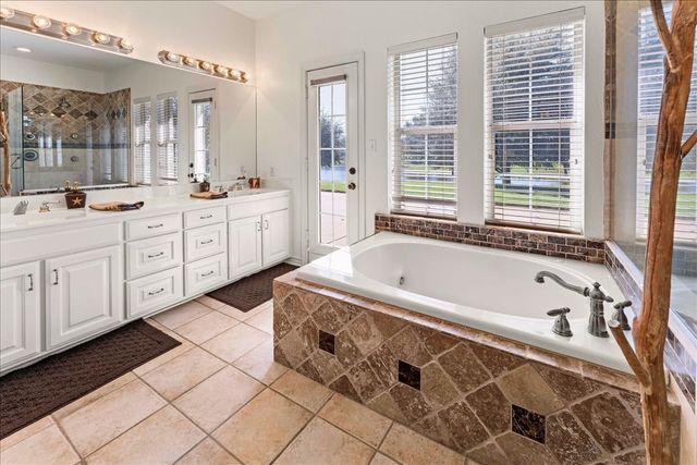 17981 FM 850, Arp, TX 75750