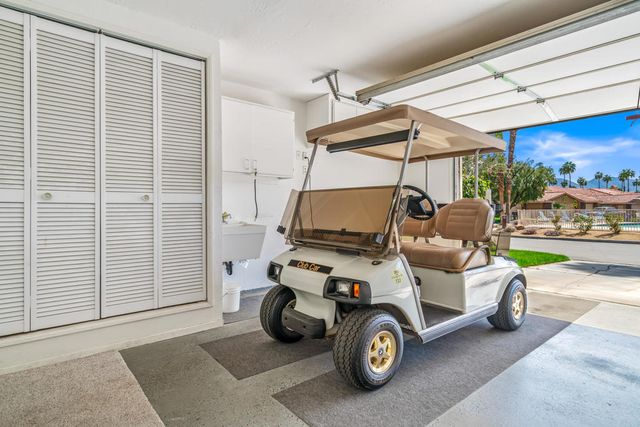 39 Maximo Way, Palm Desert, CA 92260