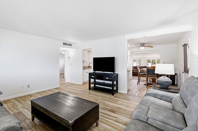 11042 W Canterbury Drive, Sun City, AZ 85351