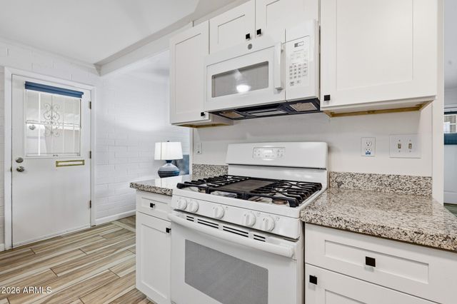 11042 W Canterbury Drive, Sun City, AZ 85351