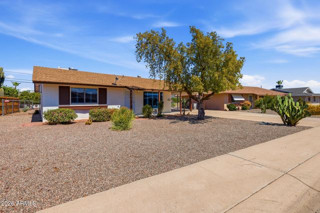 11042 W Canterbury Drive, Sun City, AZ 85351