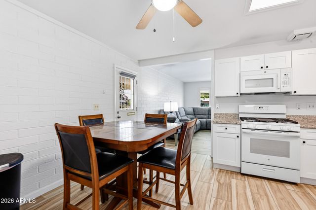 11042 W Canterbury Drive, Sun City, AZ 85351