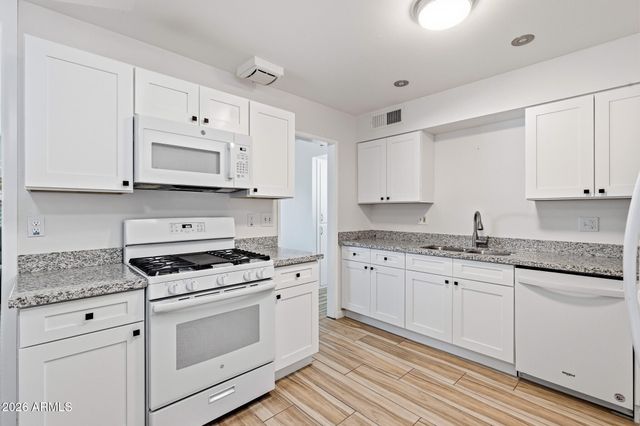 11042 W Canterbury Drive, Sun City, AZ 85351
