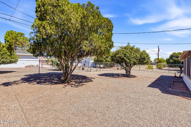 11042 W Canterbury Drive, Sun City, AZ 85351