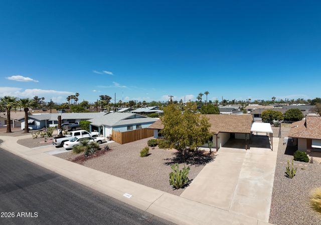 11042 W Canterbury Drive, Sun City, AZ 85351
