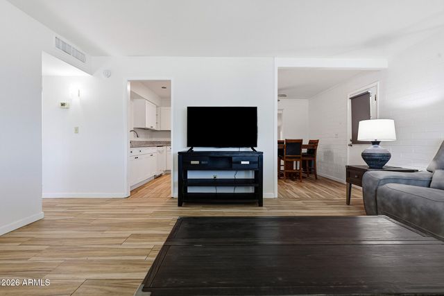 11042 W Canterbury Drive, Sun City, AZ 85351