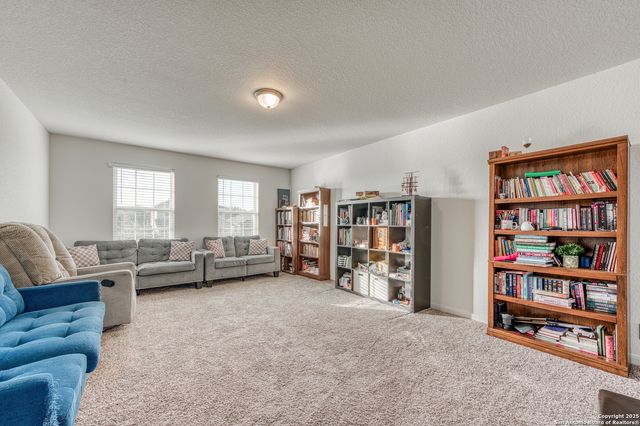 7402 Anchors Peak, San Antonio, TX 78244