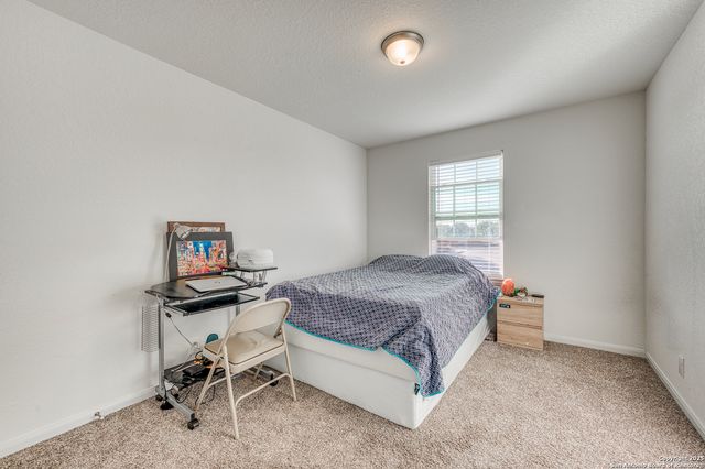 7402 Anchors Peak, San Antonio, TX 78244