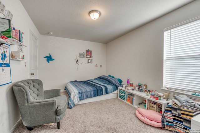 7402 Anchors Peak, San Antonio, TX 78244