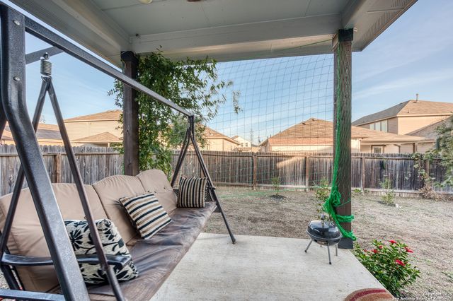 7402 Anchors Peak, San Antonio, TX 78244