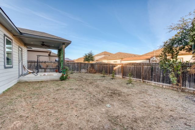7402 Anchors Peak, San Antonio, TX 78244